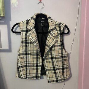 PLAID PREPPY FOREVER 21 VEST